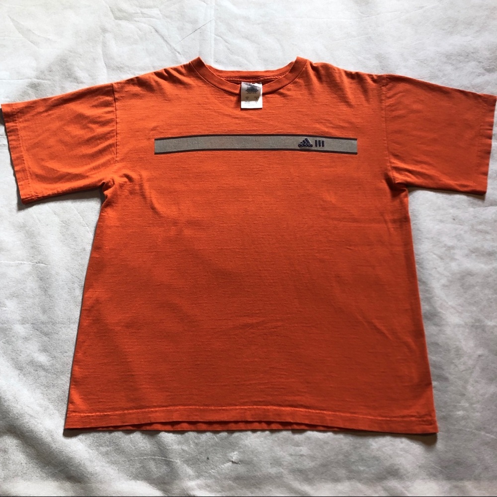 VINTAGE Y2K Adidas graphic t shirt men’s medium